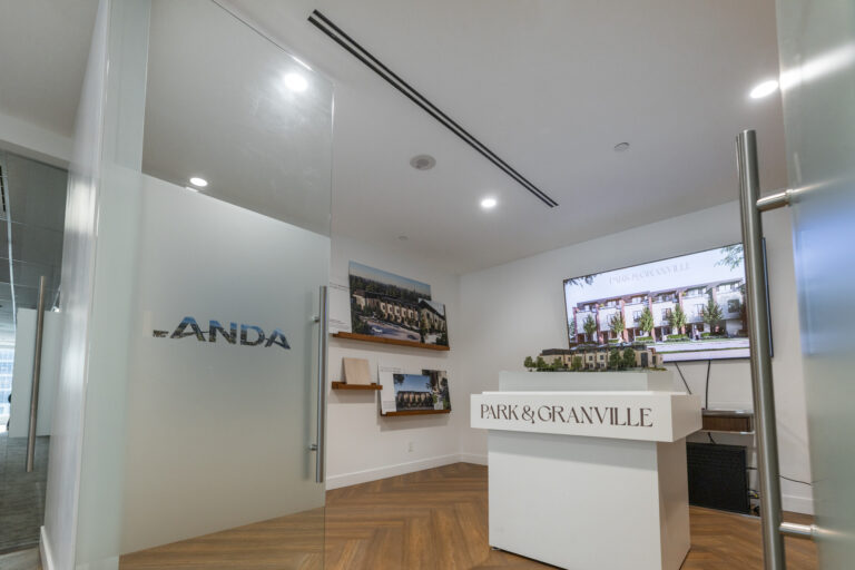BornWest_200Burrard_13_SitePartners_039A3377_WebResolution
